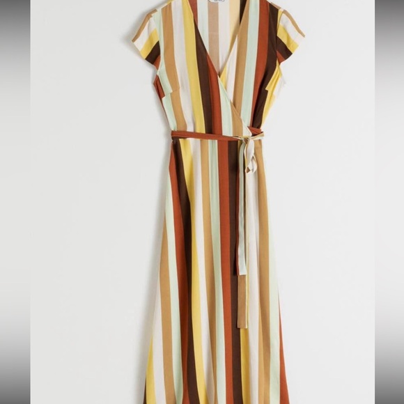 & Other Stories Wrap Dress - Picture 4 of 4